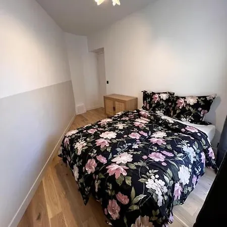 Apartment Luxury Flat In Arty Neighborhood *